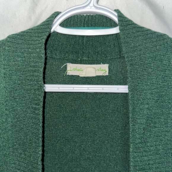 Sweater Size XS - Picture 2 of 7